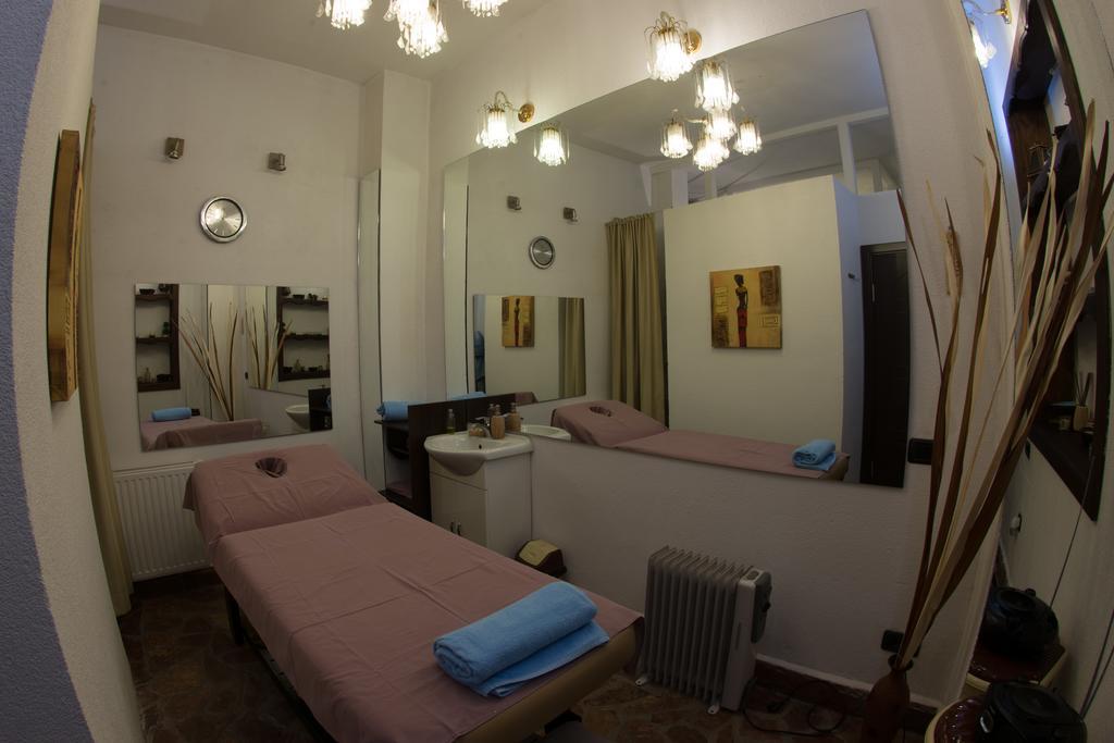 Hotel Manastir بيروفو المظهر الخارجي الصورة